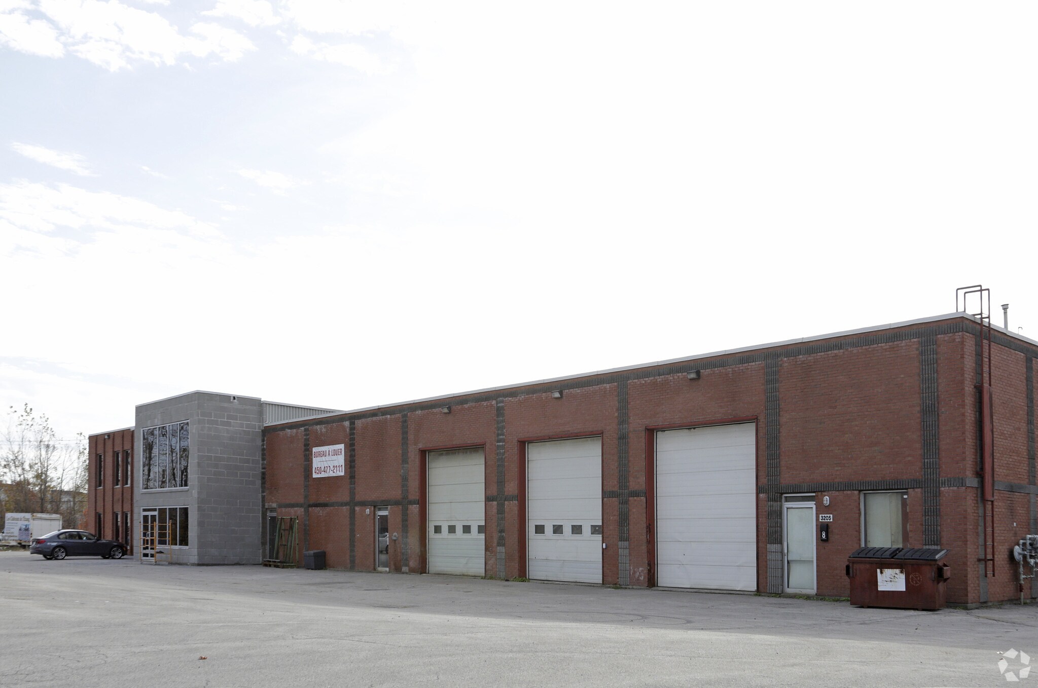 3205 Boul Des Entreprises, Terrebonne, QC for sale Primary Photo- Image 1 of 1