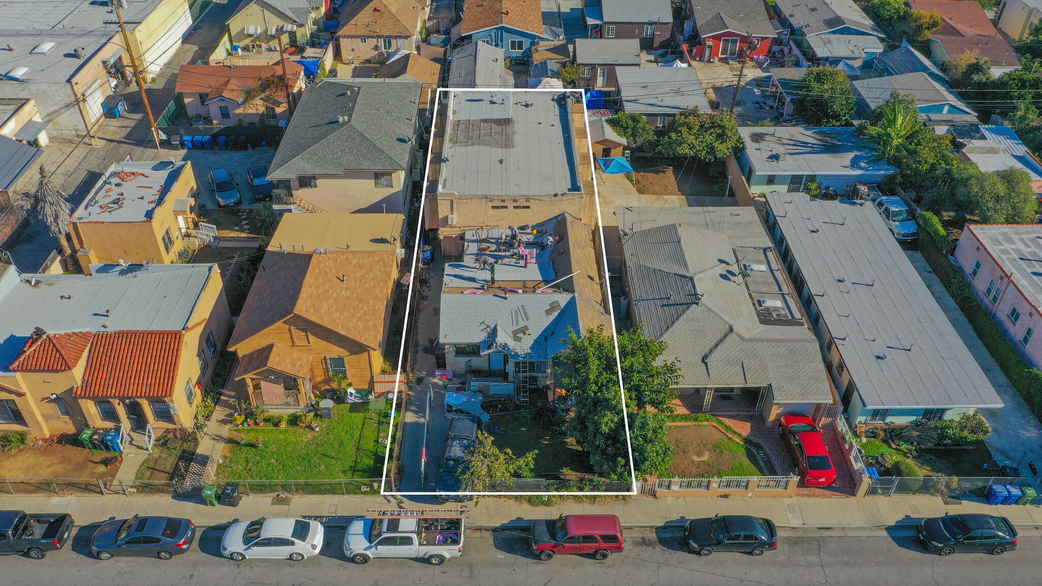 930-932 Fraser Ave, Los Angeles, CA for sale Primary Photo- Image 1 of 146