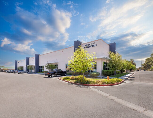 Plus de détails pour 2960 E SUNSET Rd, Las Vegas, NV - Industriel à vendre
