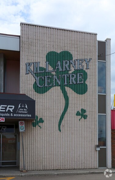 12907-12915 97th St, Edmonton, AB à louer - Photo du bâtiment - Image 2 de 6