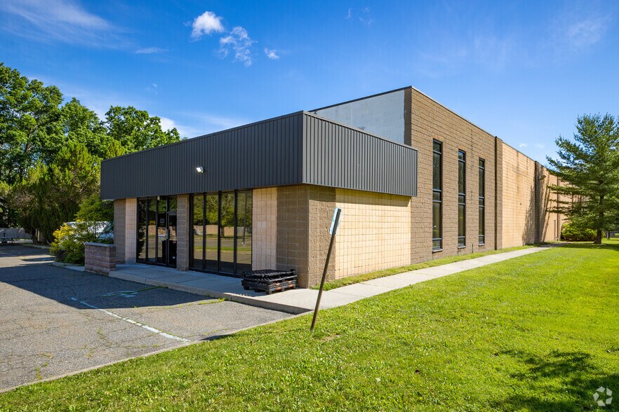 20 Troy Rd, Whippany, NJ à louer - Photo du bâtiment - Image 2 de 5