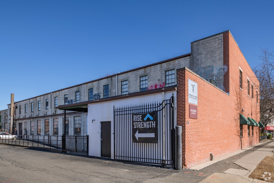 1205 Westminster St, Providence, RI for lease - Building Photo - Image 2 of 6