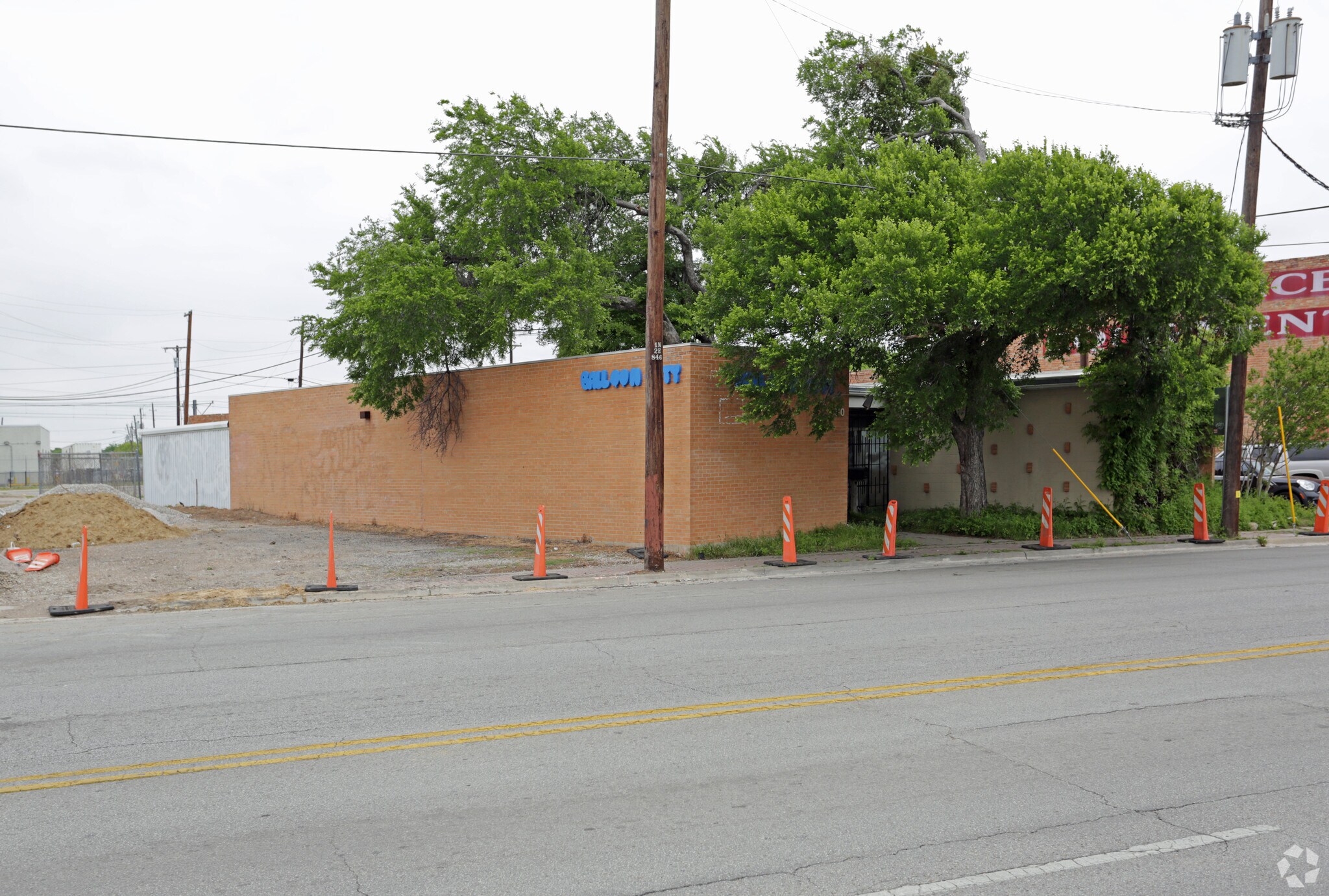 110 Exposition Ave, Dallas, TX for lease Primary Photo- Image 1 of 18