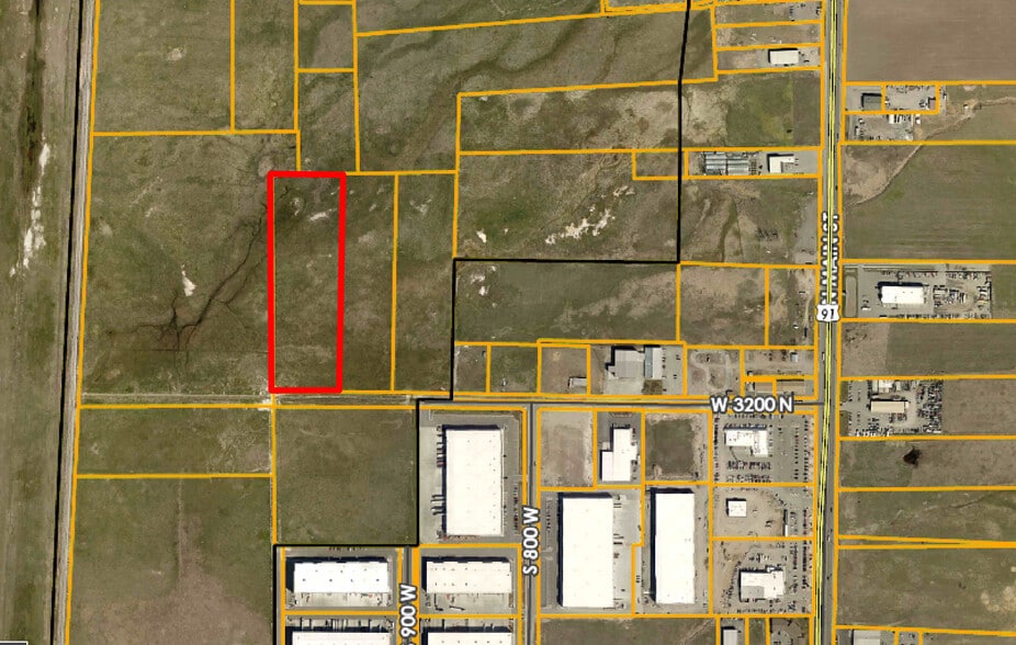 395 3200 N, Hyde Park, UT à vendre - Aérien - Image 3 de 9