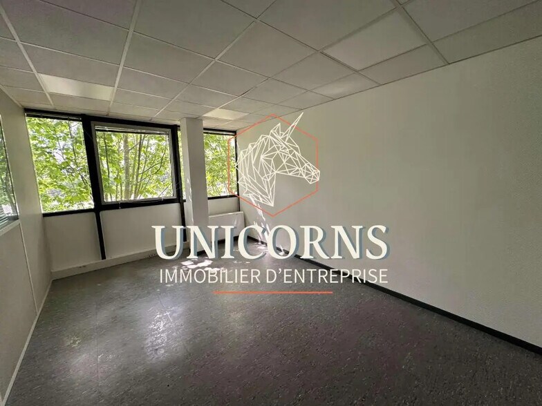 Bureau dans Labège à louer - Photo du bâtiment - Image 3 de 4