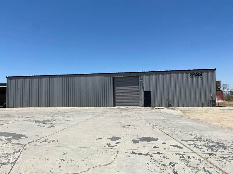 3432 Gilmore Ave, Bakersfield, CA for lease - Building Photo - Image 1 of 5