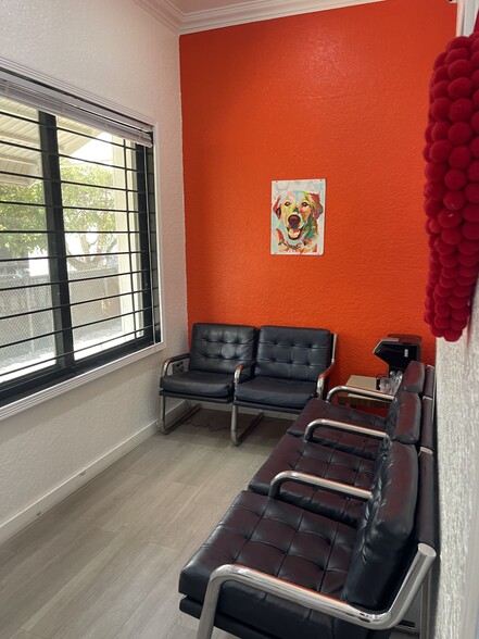 1110 2nd Ave S, Lake Worth, FL for lease - Building Photo - Image 2 of 12