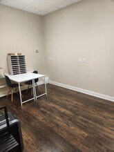 9200 Harris Corners Pky, Charlotte, NC for lease Interior Photo- Image 2 of 3