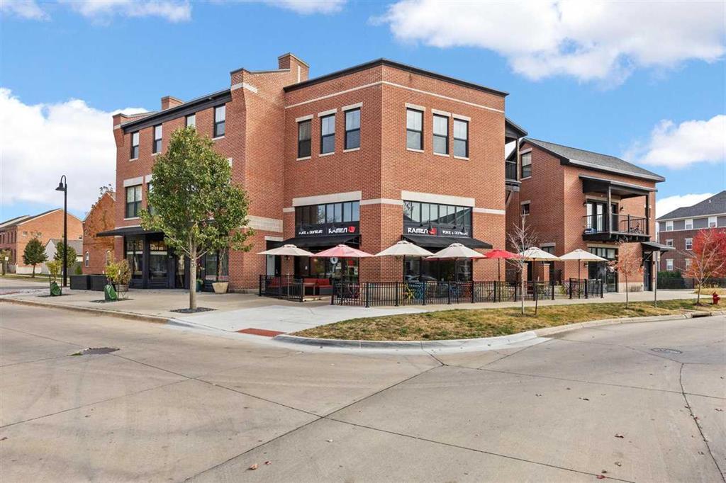 1010 Martin St, Iowa City, IA for sale Building Photo- Image 1 of 68