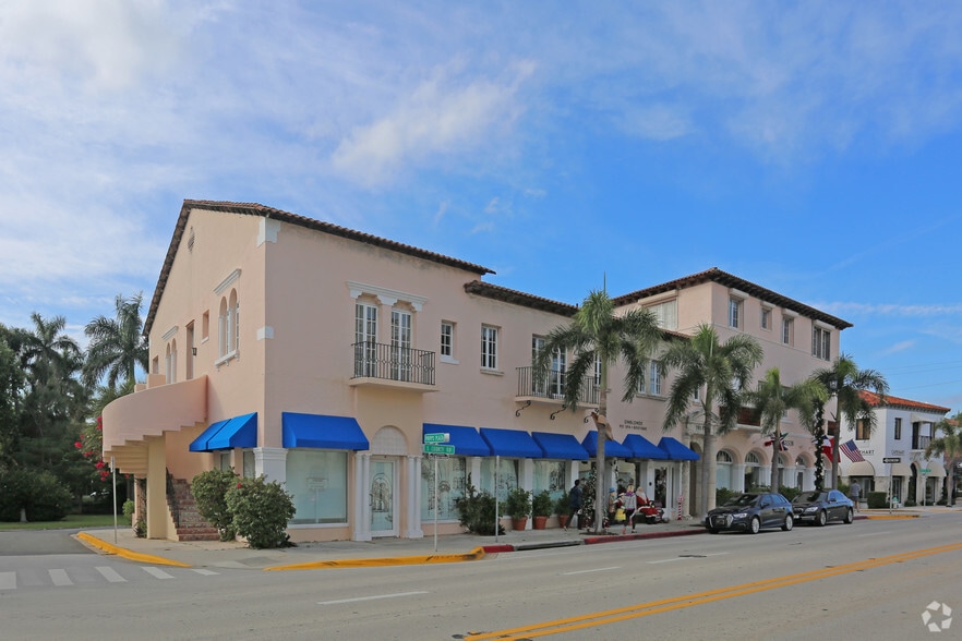 202-242 Phipps Plz, Palm Beach, FL à louer - Photo principale - Image 2 de 9