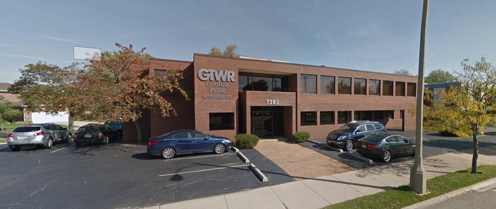 7383 N Lincoln Ave, Lincolnwood, IL à louer - Photo du bâtiment - Image 1 de 7