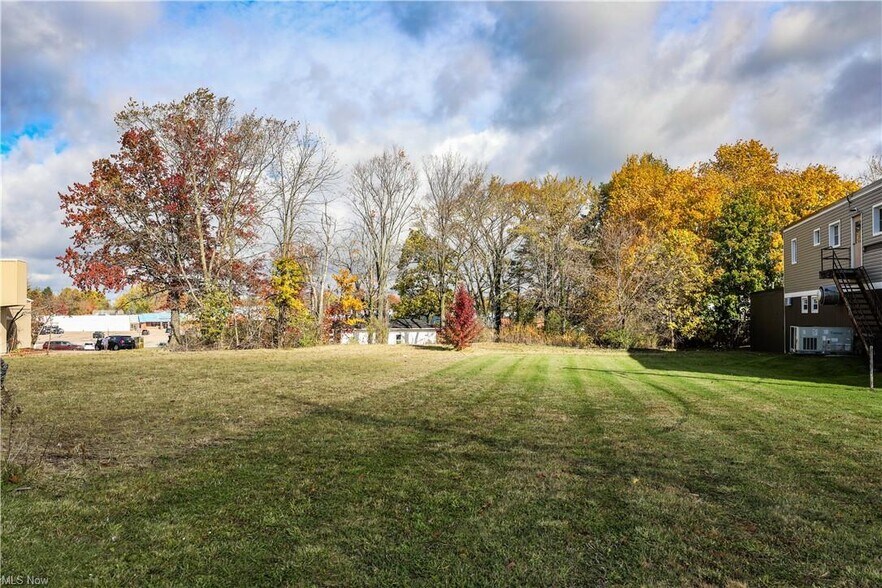 9088 State Route 14, Streetsboro, OH à vendre - Photo du bâtiment - Image 1 de 4