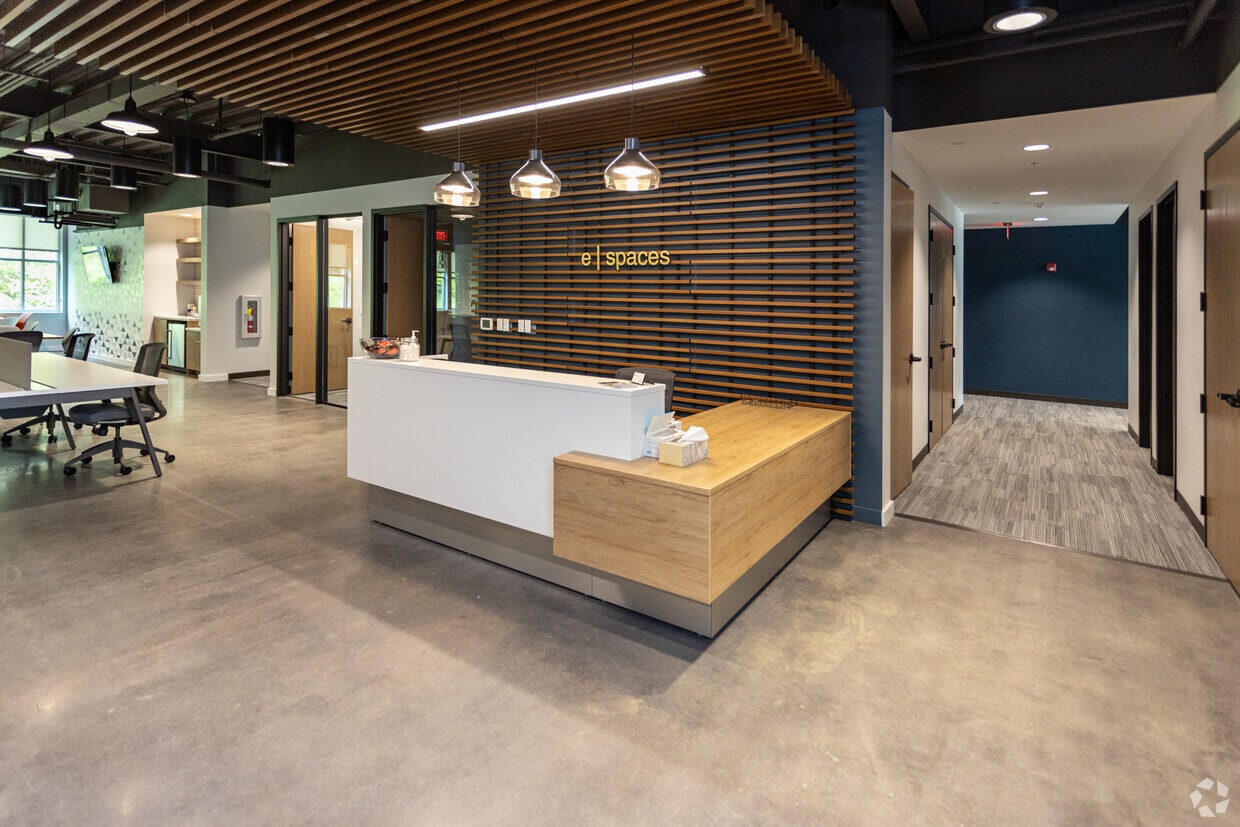 4315 Kingston Pike, Knoxville, TN à louer Photo intérieure- Image 1 de 14