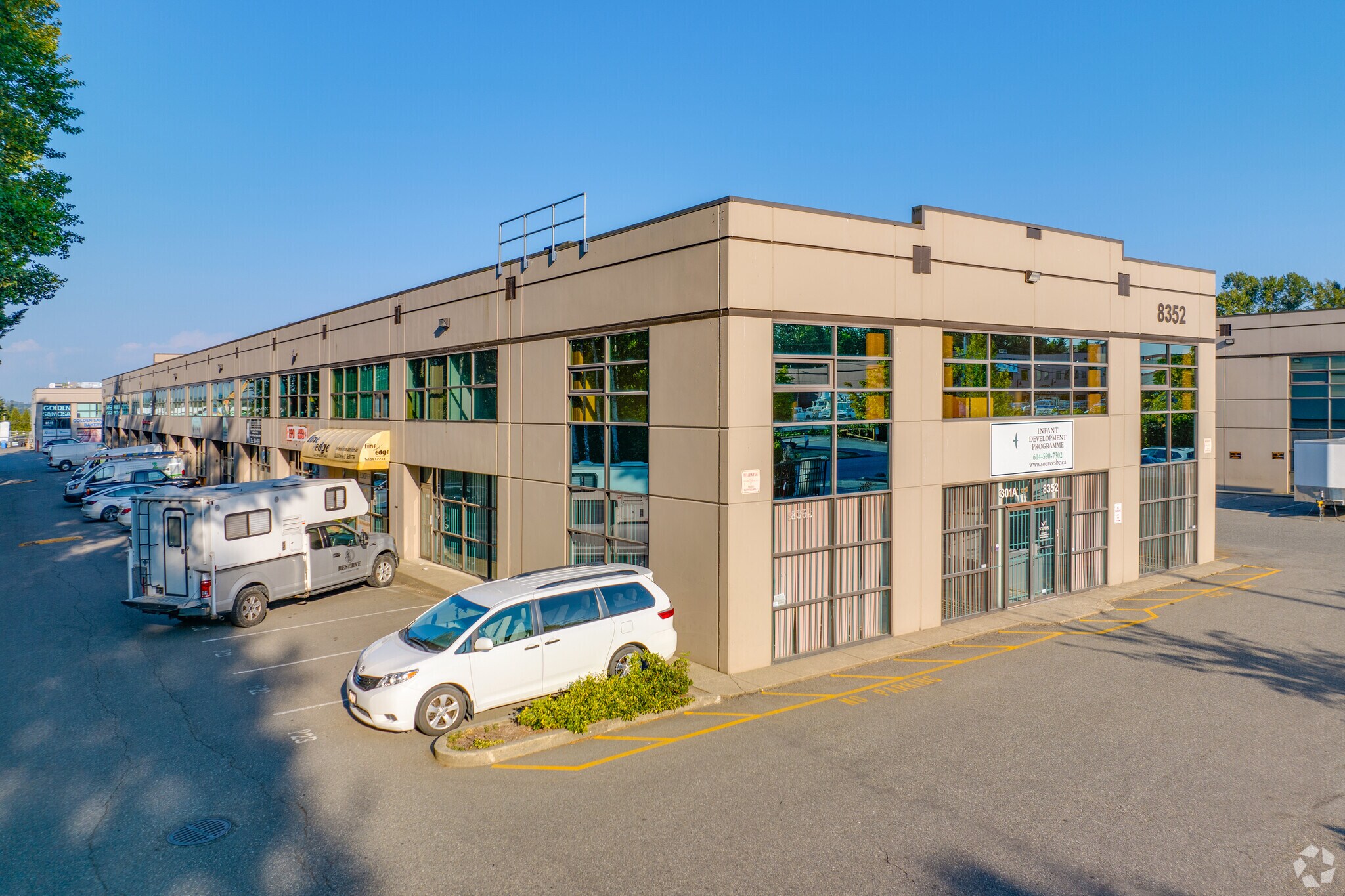 8352 130th St, Surrey, BC for sale Primary Photo- Image 1 of 1