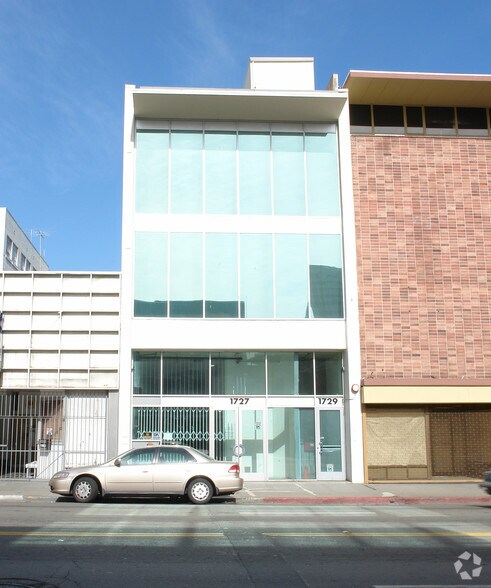 1727-1729 Telegraph Ave, Oakland, CA à louer - Photo du bâtiment - Image 3 de 6