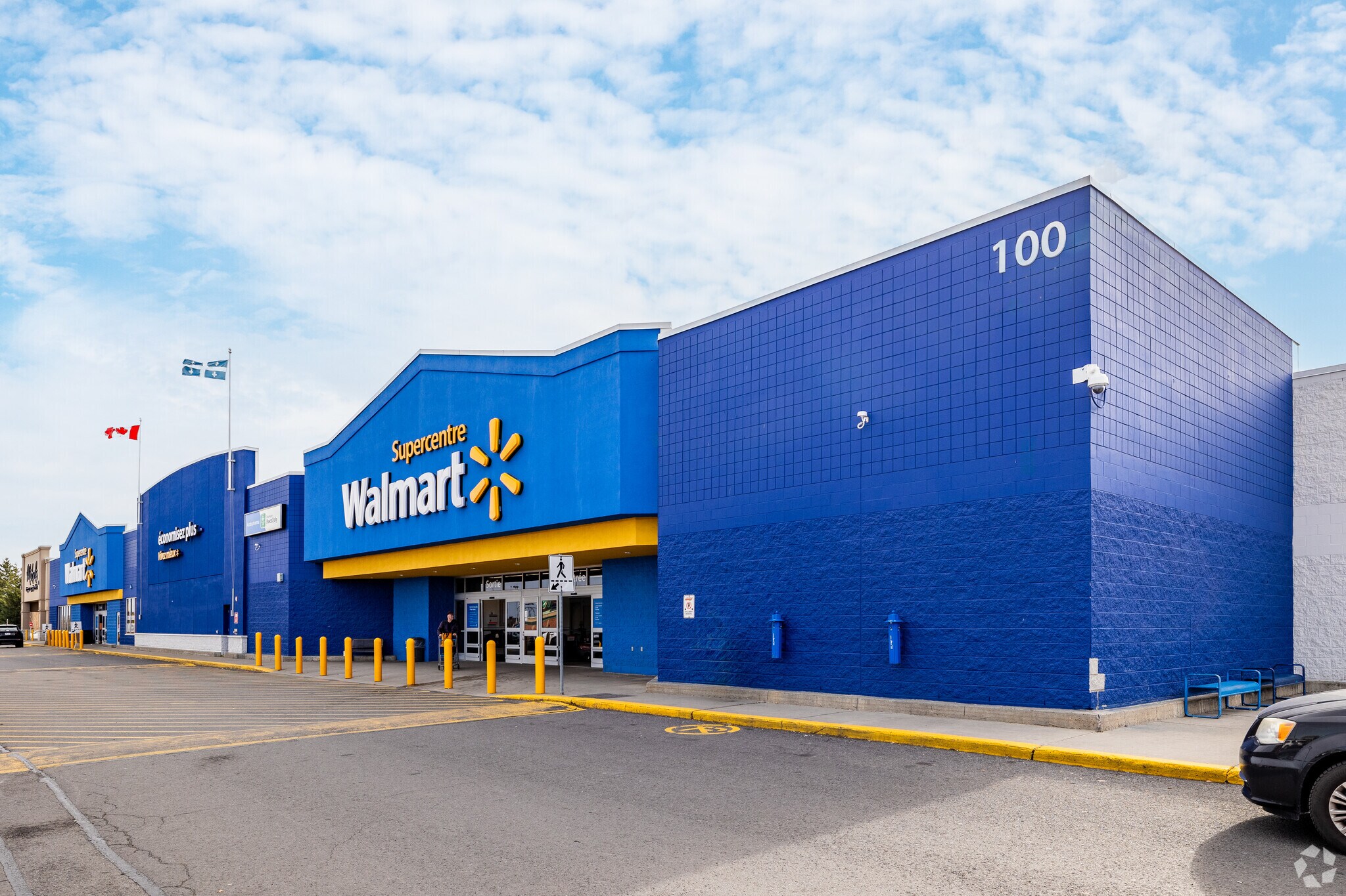 100 Boul Omer-Marcil, St-Jean-sur-Richelieu, QC à vendre Photo du bâtiment- Image 1 de 1