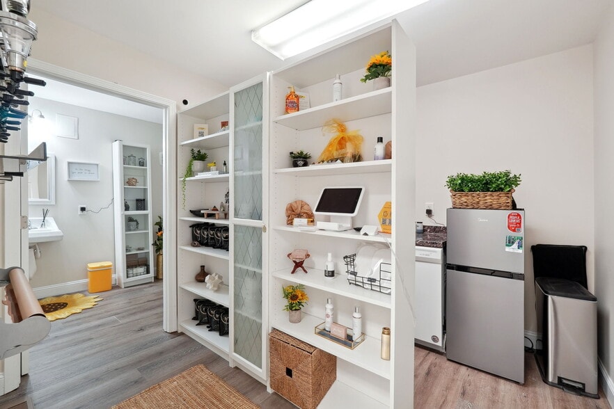 1137 Alpharetta St, Roswell, GA à louer - Photo du bâtiment - Image 3 de 60