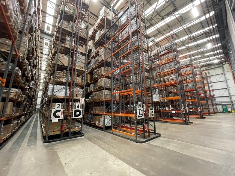 Henry St, Accrington for lease - Interior Photo - Image 3 of 7