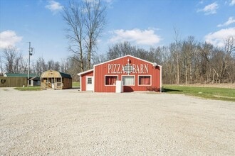 9757 S US Highway 35, Losantville, IN à louer Photo du bâtiment- Image 2 de 22