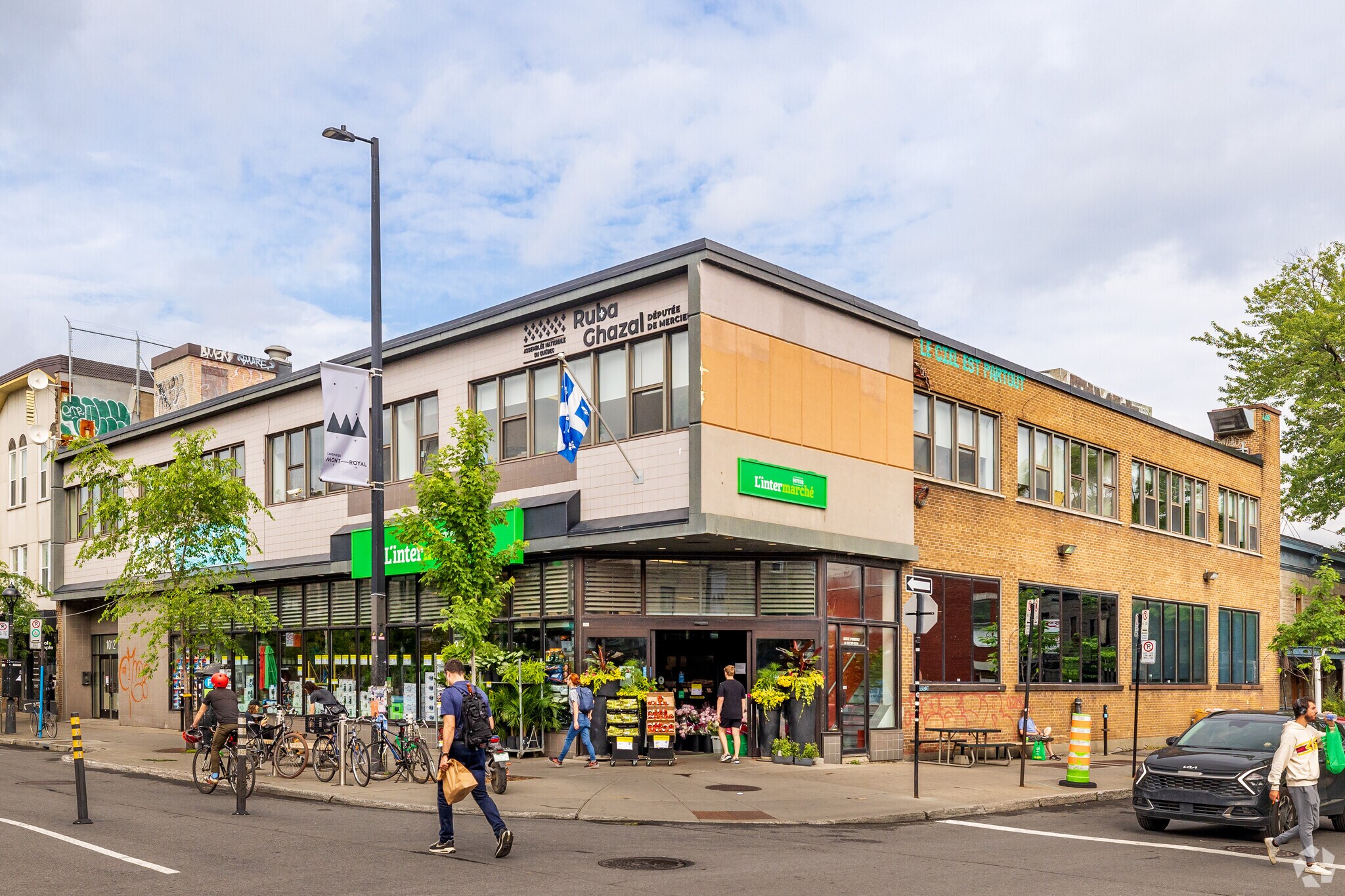 1000-1012 Av du Mont-Royal E, Montréal, QC for lease Building Photo- Image 1 of 6
