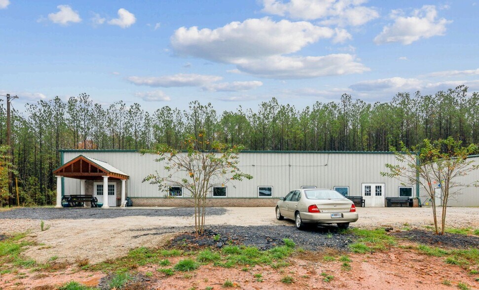 308 Mill Creek Dr, Hull, GA à vendre - Photo du bâtiment - Image 1 de 25
