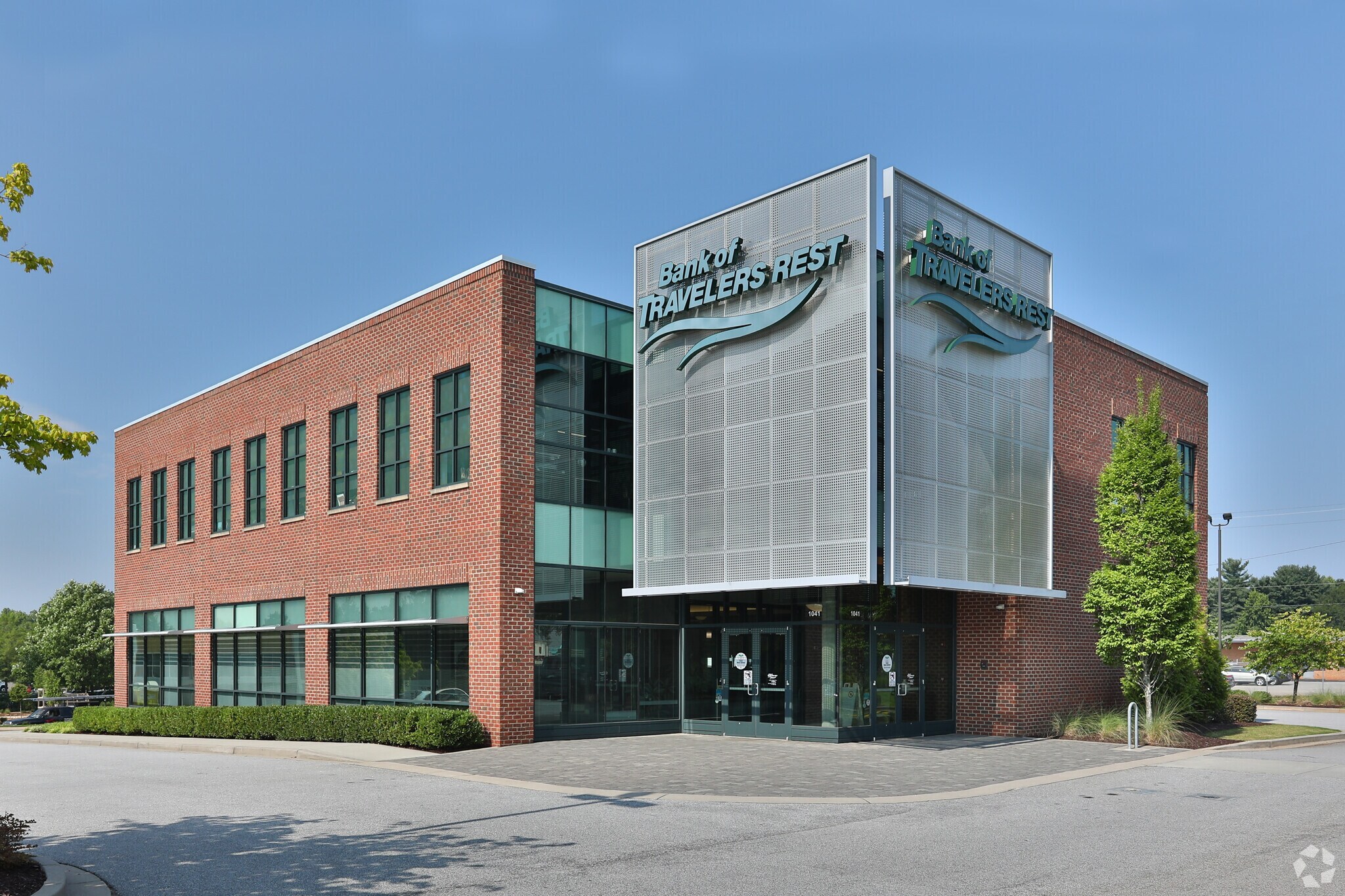 1041 Verdae Blvd, Greenville, SC for lease Primary Photo- Image 1 of 6