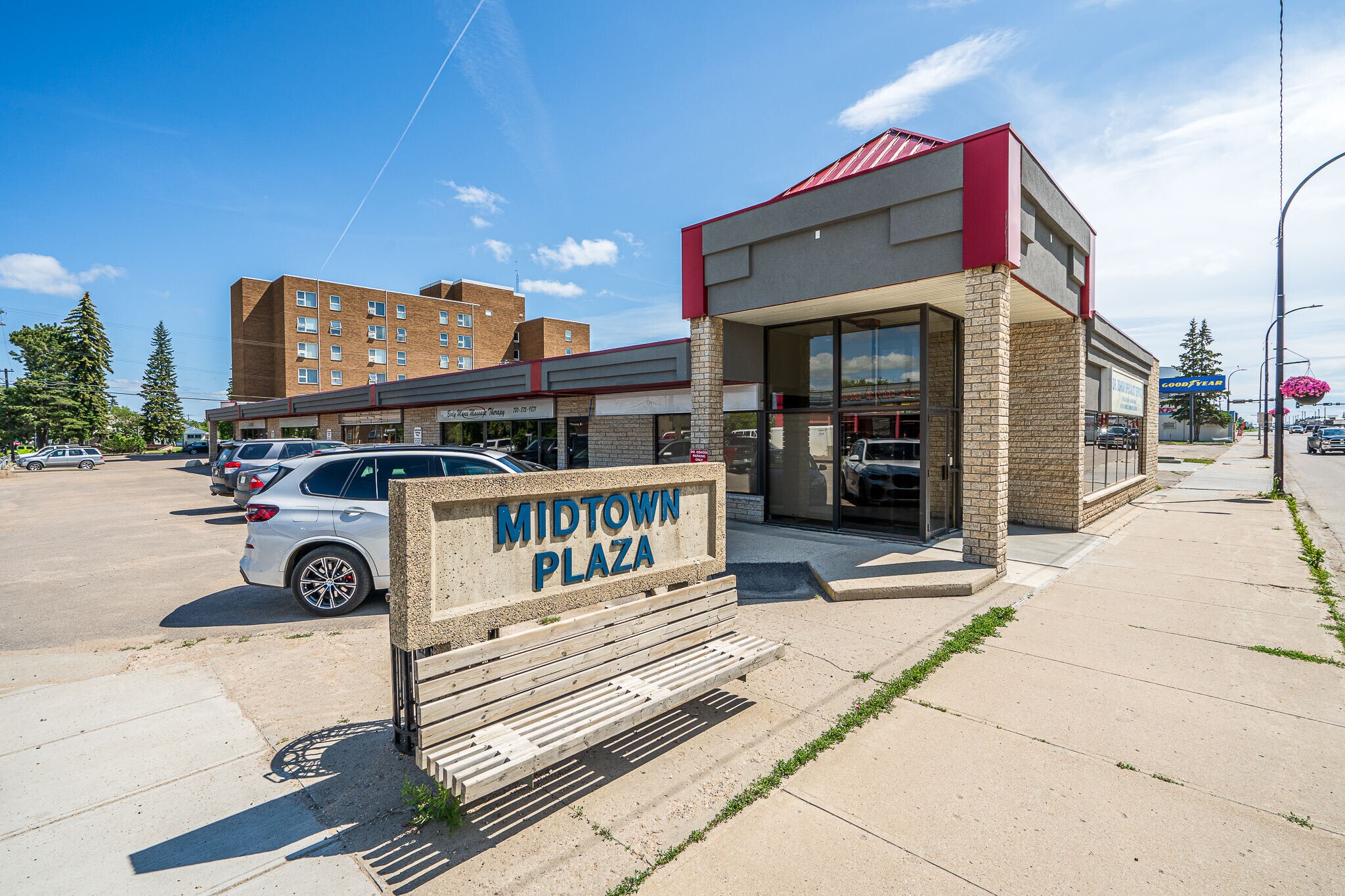 4517 50 Av, Lloydminster, SK for sale Building Photo- Image 1 of 1