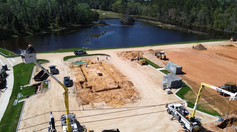 2728 Ox Bottom Rd, Tallahassee, FL à louer - Photo du bâtiment - Image 2 de 5