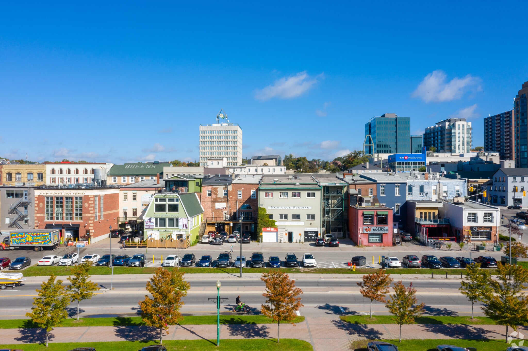 120 Dunlop St E, Barrie, ON for lease Primary Photo- Image 1 of 6