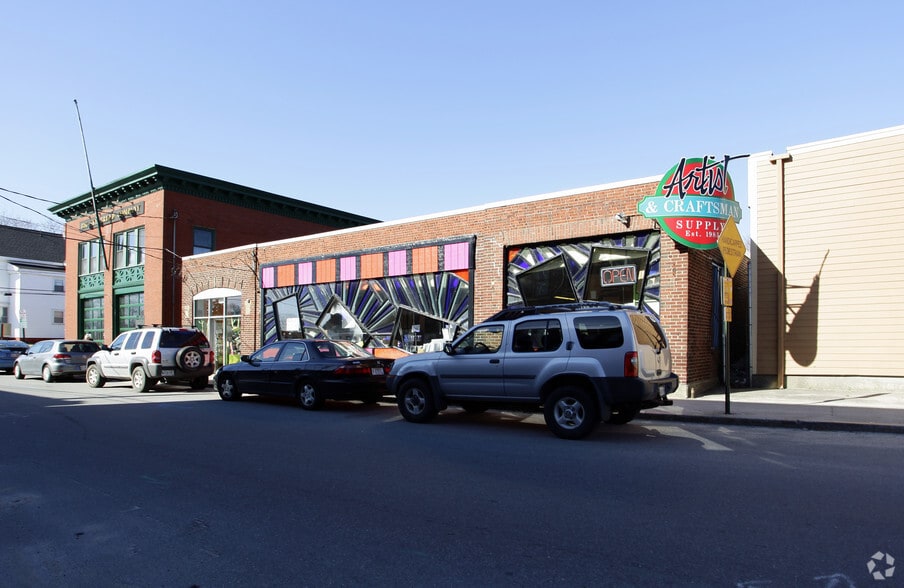 540 Deering Ave, Portland, ME for lease - Building Photo - Image 2 of 13