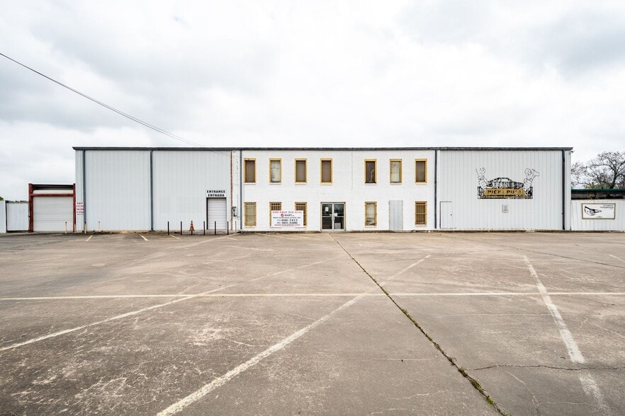 2133 Shaver St, Pasadena, TX à vendre - Photo du bâtiment - Image 1 de 27