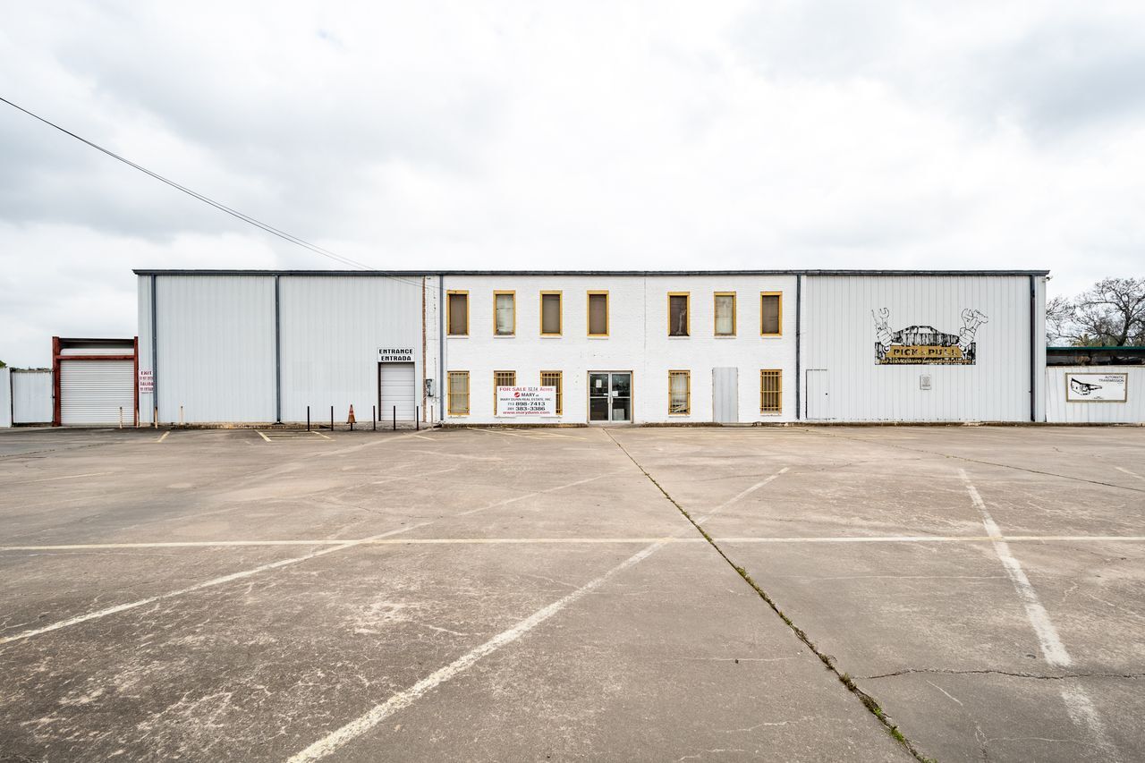 2133 Shaver St, Pasadena, TX for sale Primary Photo- Image 1 of 28