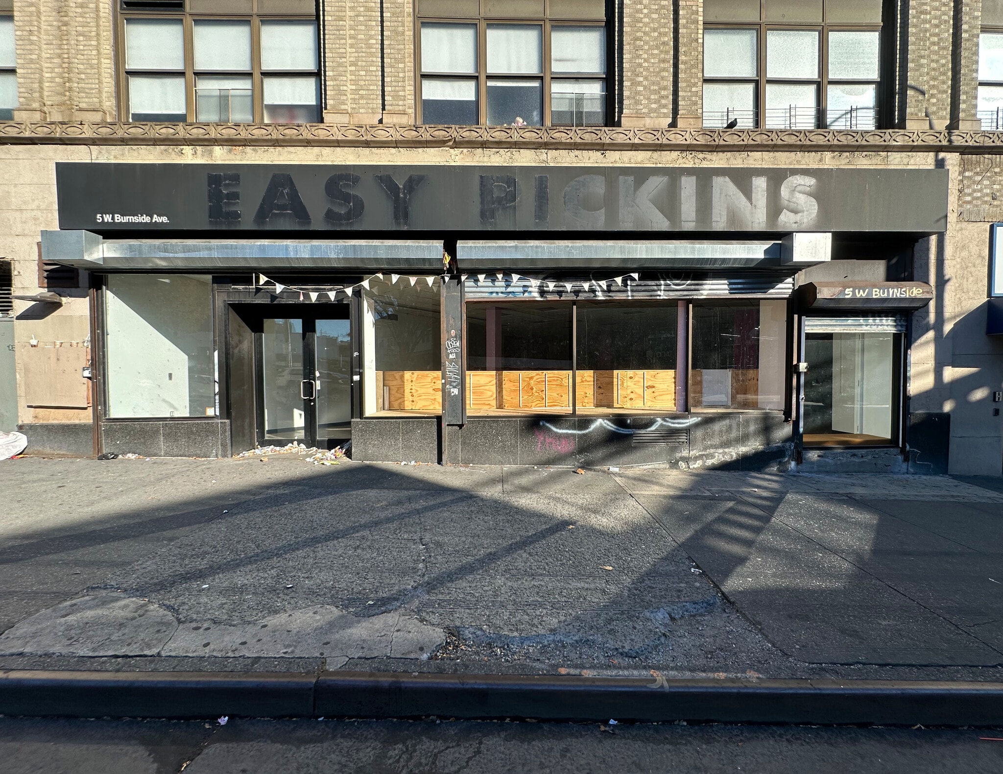 5 W Burnside Ave, Bronx, NY for lease Interior Photo- Image 1 of 1