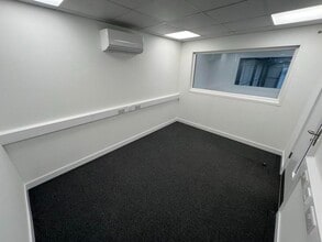 Wharf Rd, Stanford Le Hope à louer Photo intérieure- Image 2 de 5