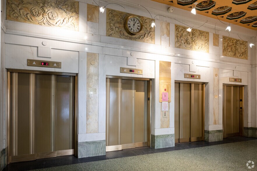 910 16th St, Denver, CO à louer - Hall d’entrée - Image 3 de 7