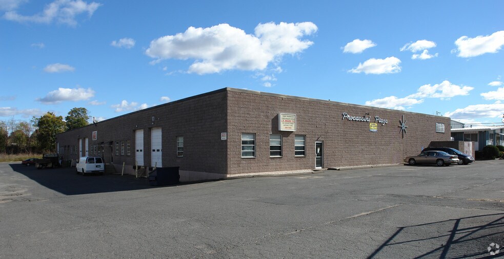 386 Ledyard St, Hartford, CT à vendre - Photo du bâtiment - Image 2 de 6