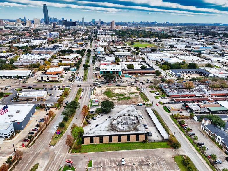 6009 Richmond Ave, Houston, TX for lease - Aerial - Image 1 of 4