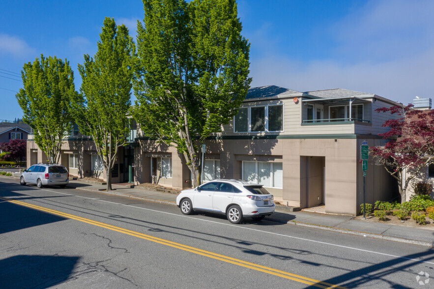 152 3rd Ave S, Edmonds, WA à louer - Photo du bâtiment - Image 3 de 7