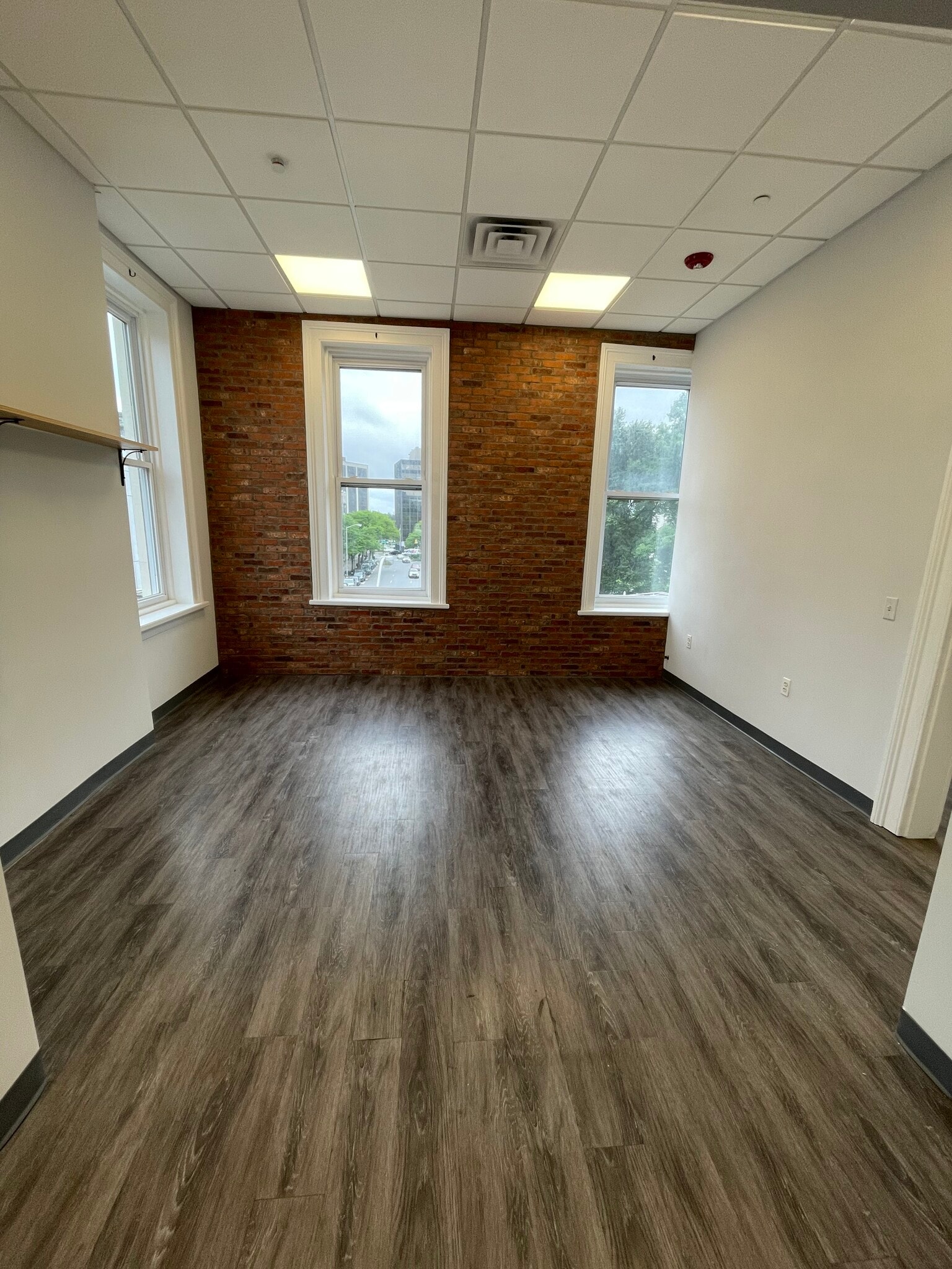 26 W Park Pl, Morristown, NJ à louer Photo intérieure- Image 1 de 3