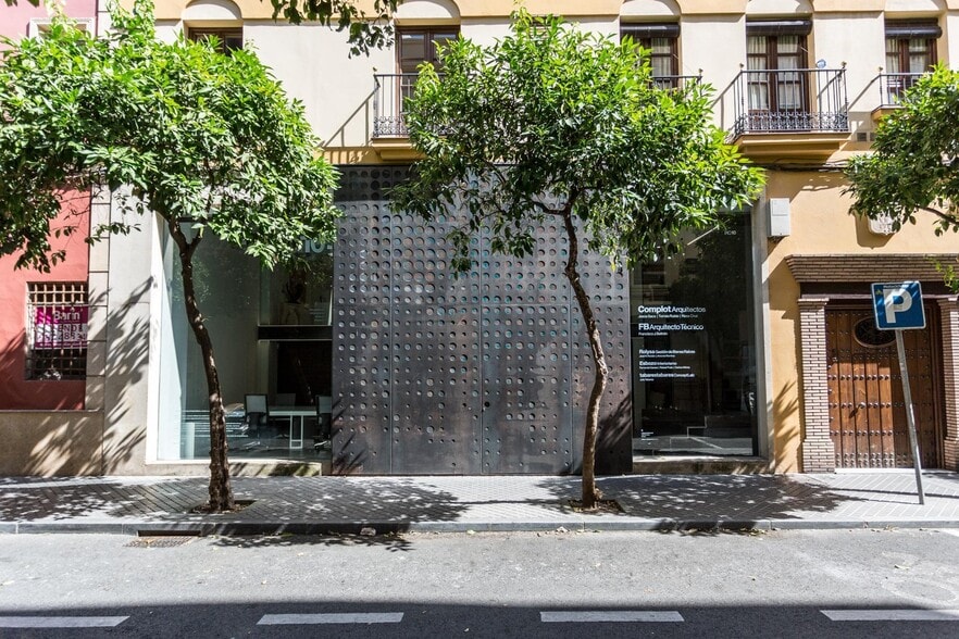 Calle Doce de Octubre, 10, Córdoba, Córdoba for sale - Building Photo - Image 1 of 20