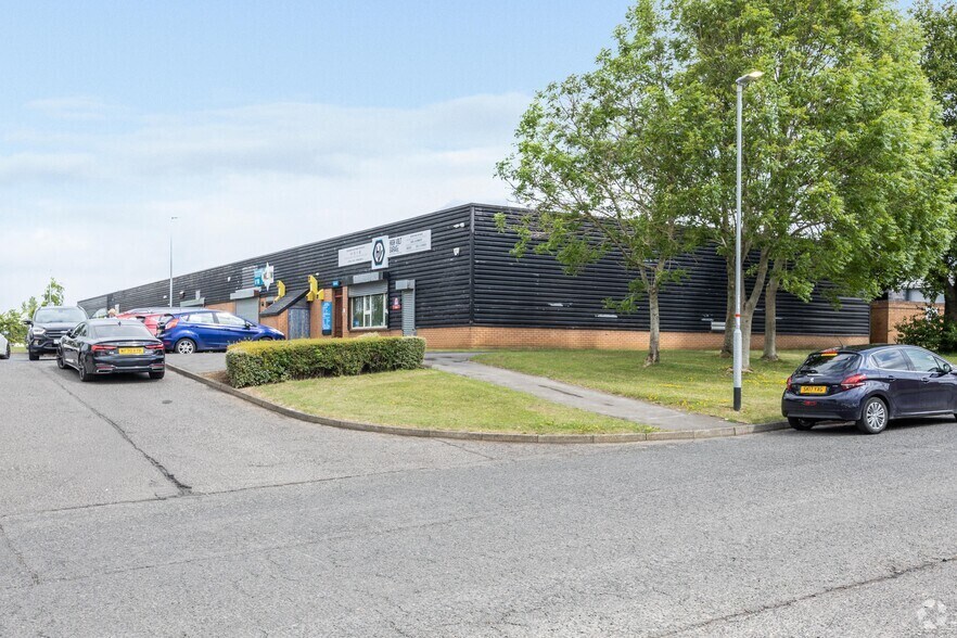 Pease Rd, Peterlee for lease - Primary Photo - Image 1 of 15