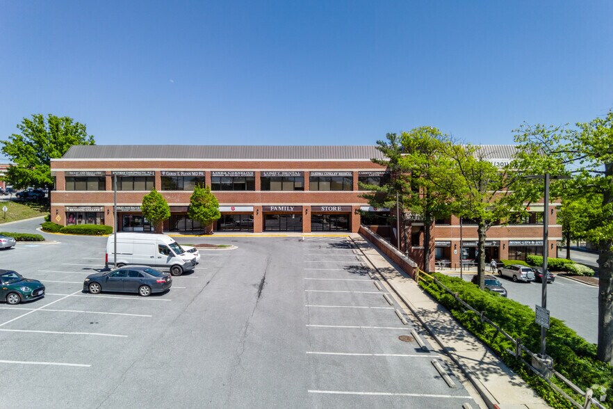 7505 New Hampshire Ave, Takoma Park, MD à louer - Photo du bâtiment - Image 2 de 5