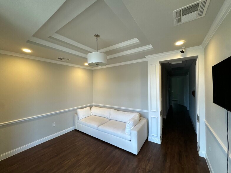 1402 S Custer Rd, McKinney, TX à louer - Hall d’entrée - Image 3 de 11