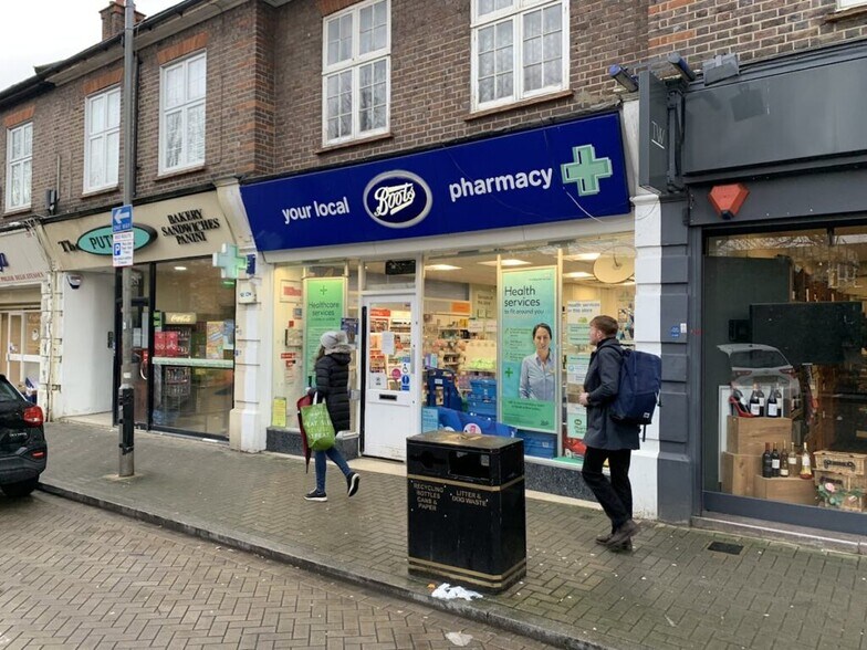 383 Upper Richmond Rd, Londres à vendre - Photo du bâtiment - Image 2 de 3