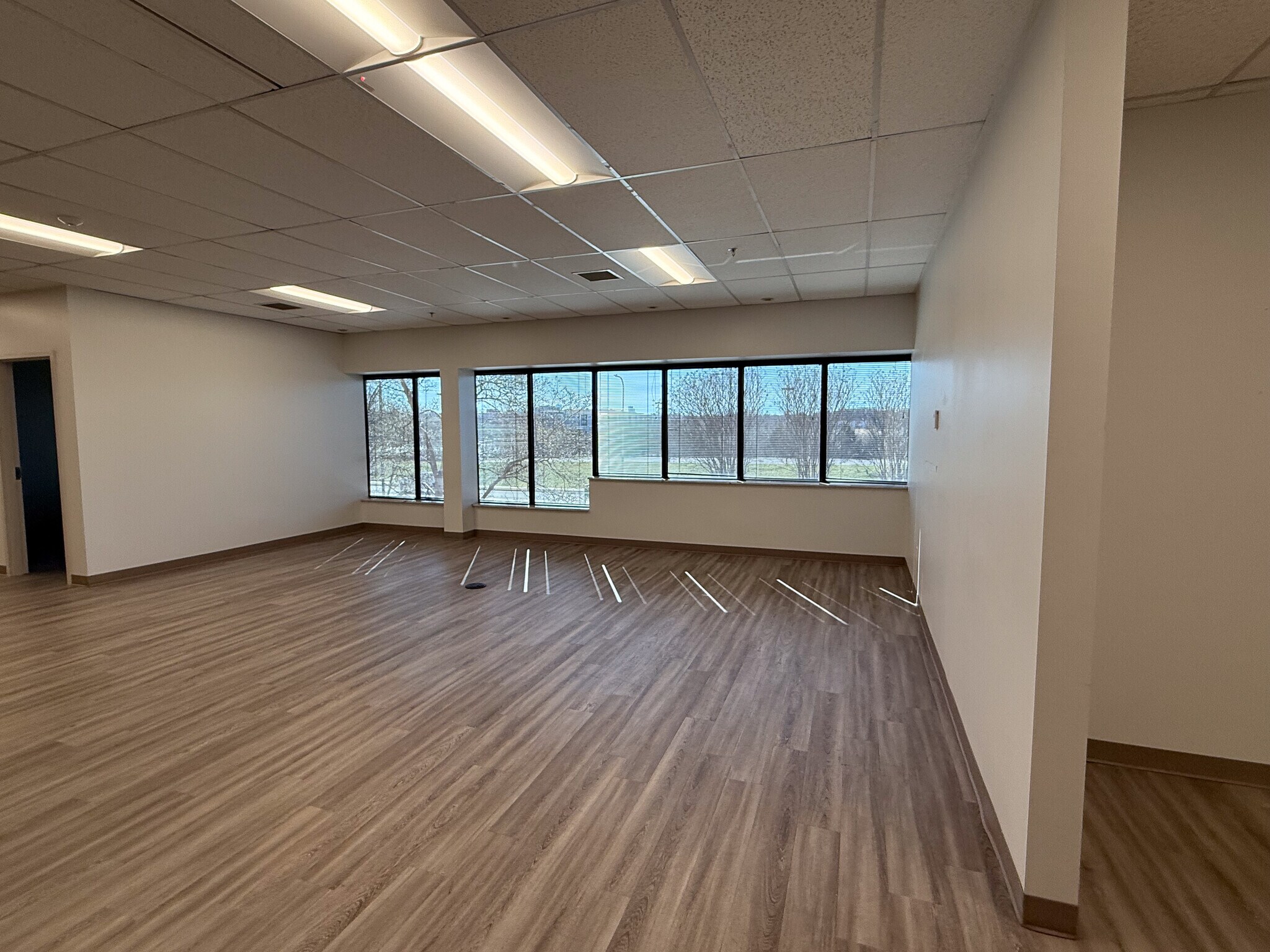 545 Mainstream Dr, Nashville, TN for lease Building Photo- Image 1 of 26