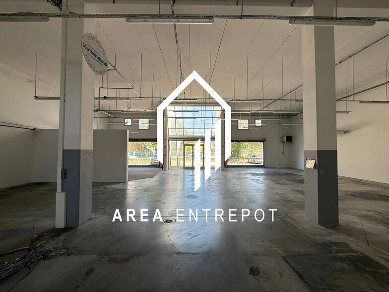 Flex dans Aubagne à louer - Photo intérieure - Image 1 de 7