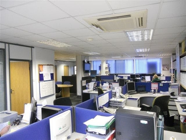 51-53 Church Rd, Ashford for lease - Building Photo - Image 3 of 9