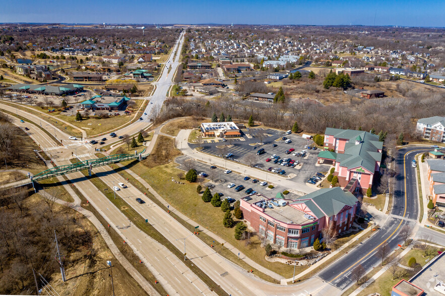 2969 Cahill Main, Madison, WI for lease - Aerial - Image 2 of 7