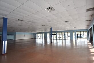 1501-1601 US Highway 1, Vero Beach, FL à louer Photo intérieure- Image 1 de 3