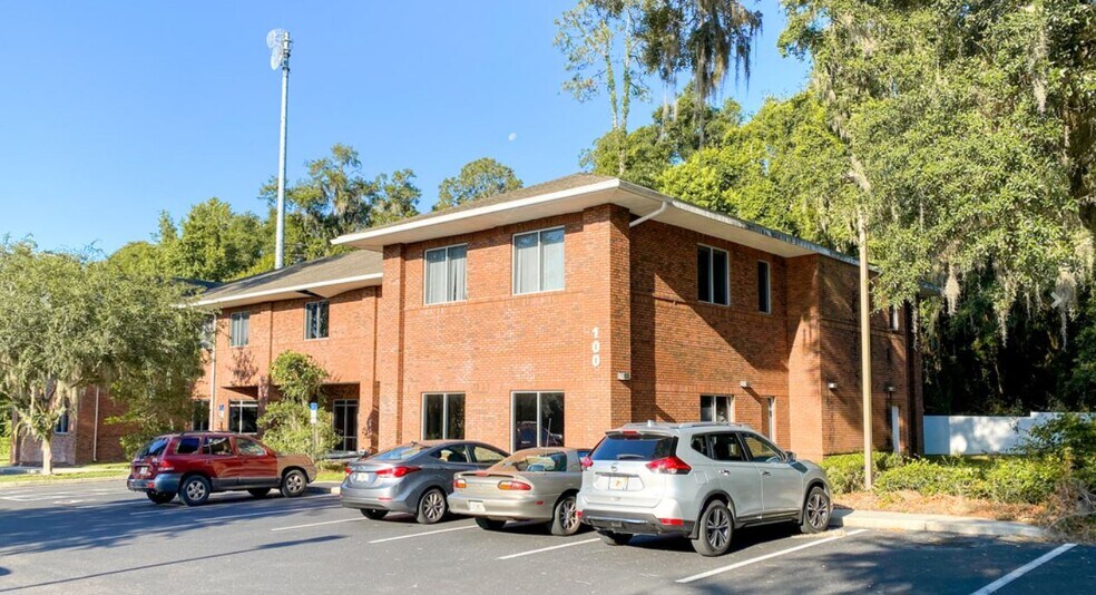 100 NW 76th Dr, Gainesville, FL for lease - Building Photo - Image 1 of 5